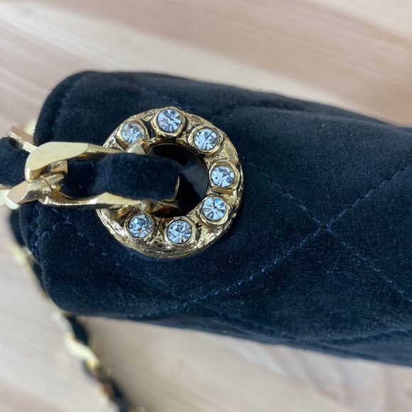 Vintage Black Suède Chanel evening purse - Picture 11 of 13